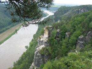 Elbe und Sächsische Schweiz bei Königstein